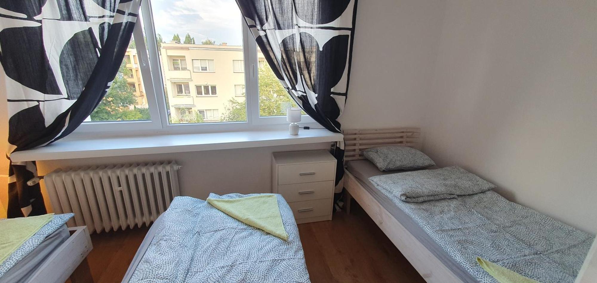 W Lodzi, Energetykow 1 *